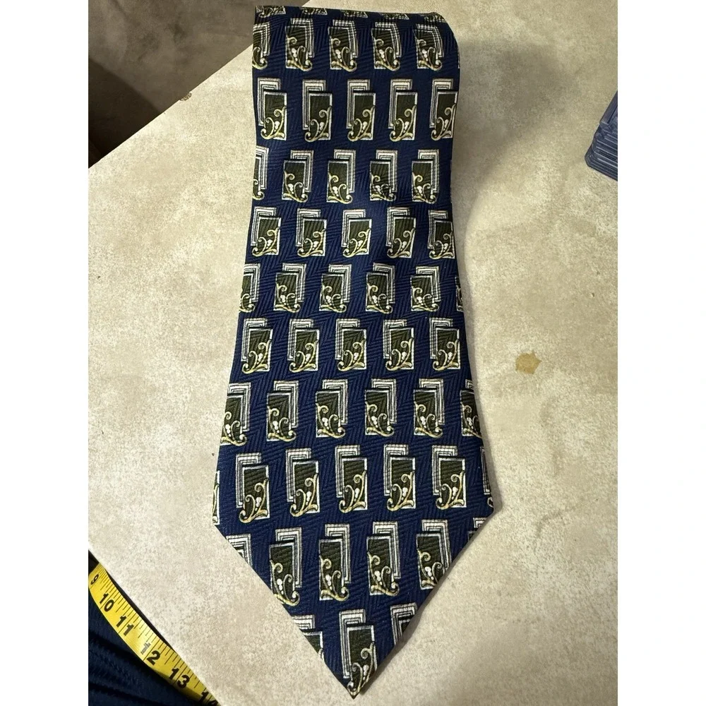Countess Mara Tie Silk‎ Made USA 90s Geometric Scroll Navy Gold Wide 4